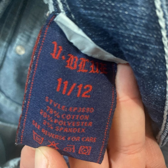 V-Blue Low Rise Distressed Flare Jeans Union Jack Pockets Size 11/12 - Picture 4 of 8